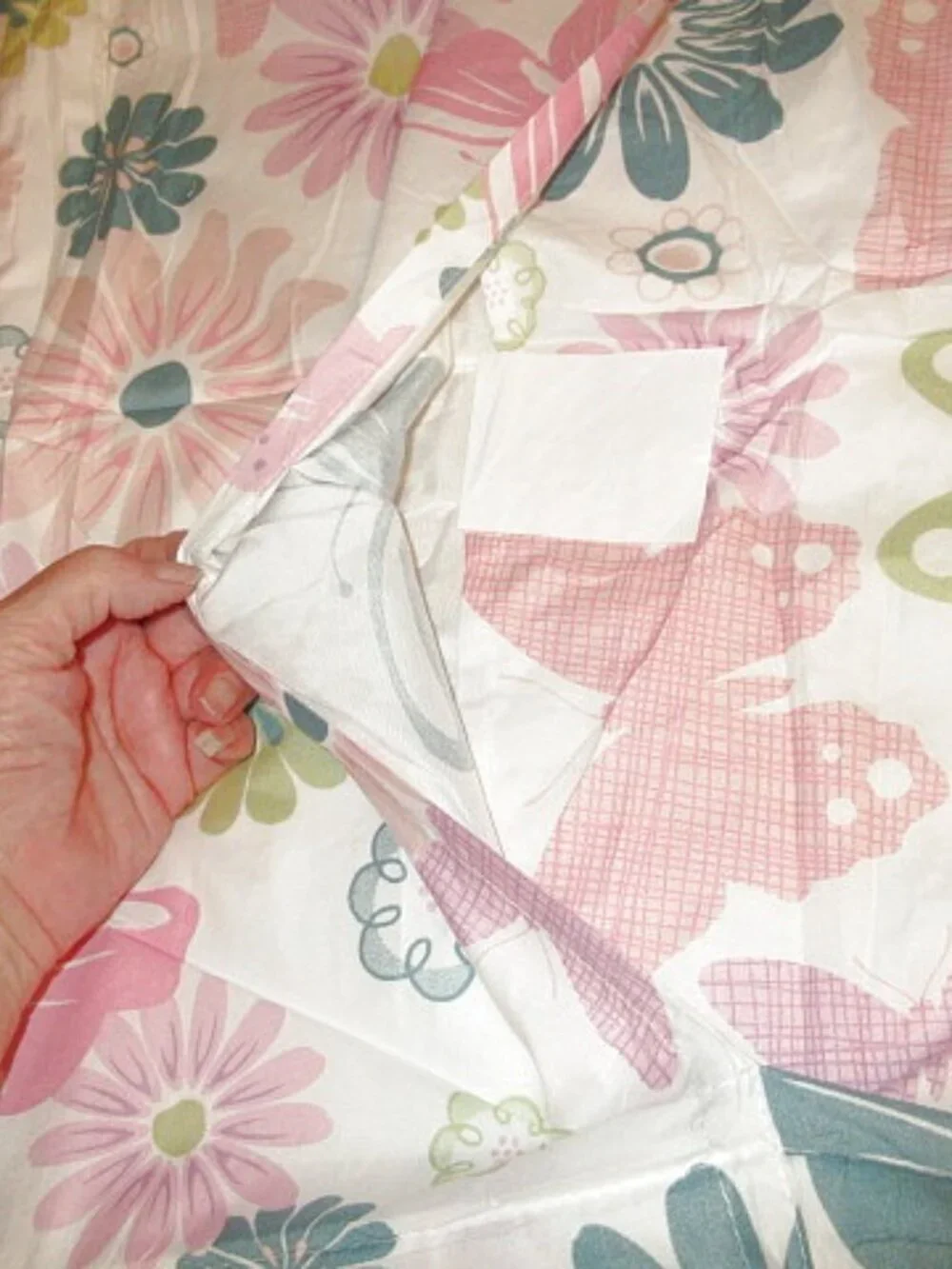 Acoinel Butterfly Floral King Quilt Set Bedspread 2 Shams Lightweight Cottagecor